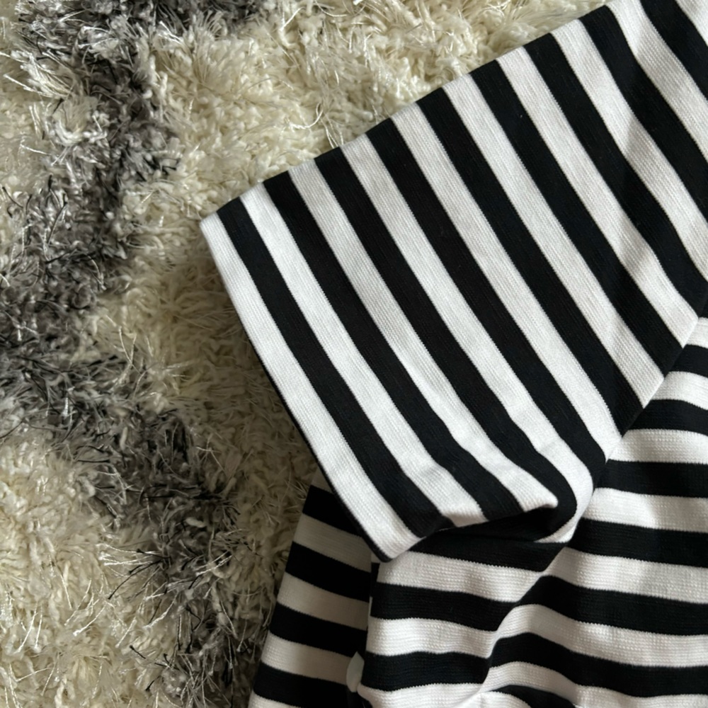 🆕 Old Navy Striped Dress, New With Tags - Picture 4 of 7